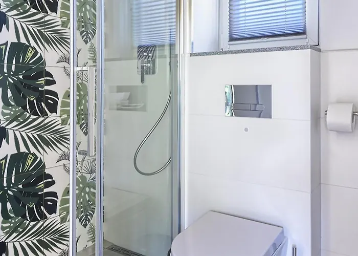 2 Bedroom Awesome In Nyaraló Białogóra